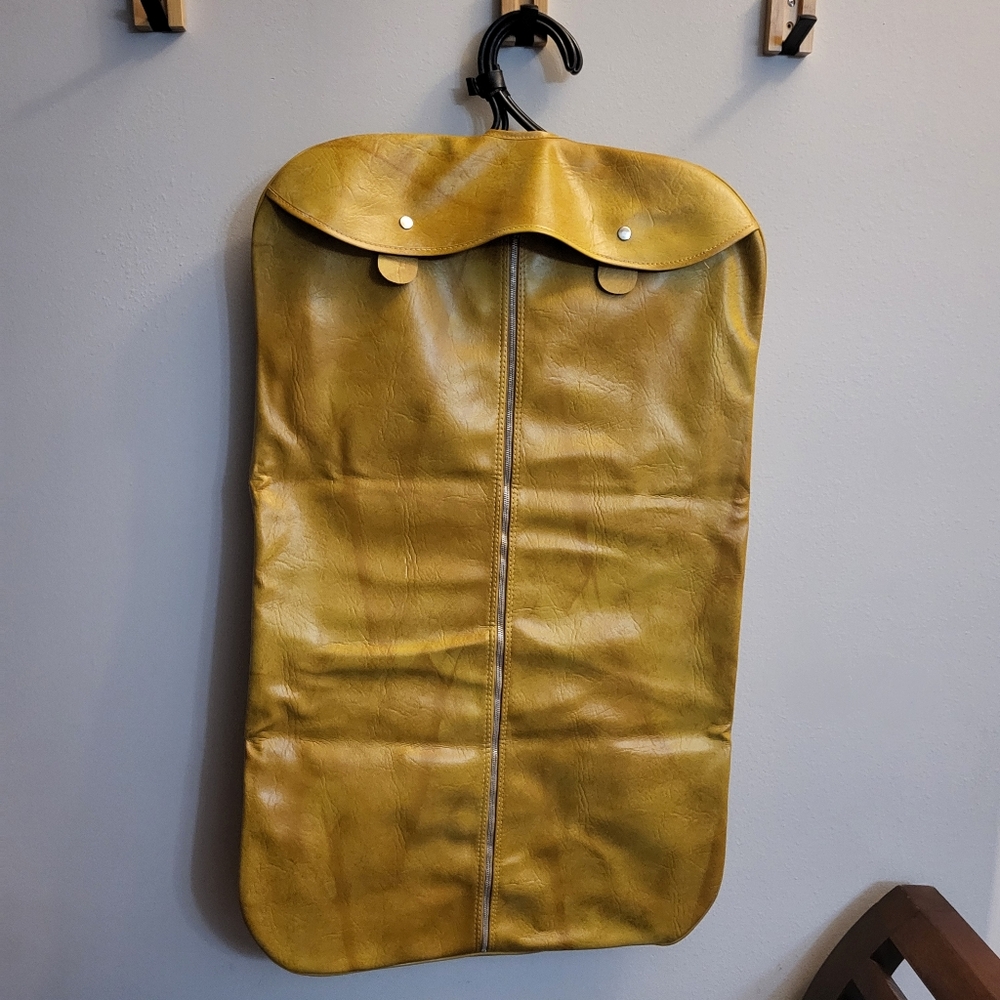 Vintage 70's Yellow Gold Zip Around Hanging Folded Garment Bag Luggage Travel